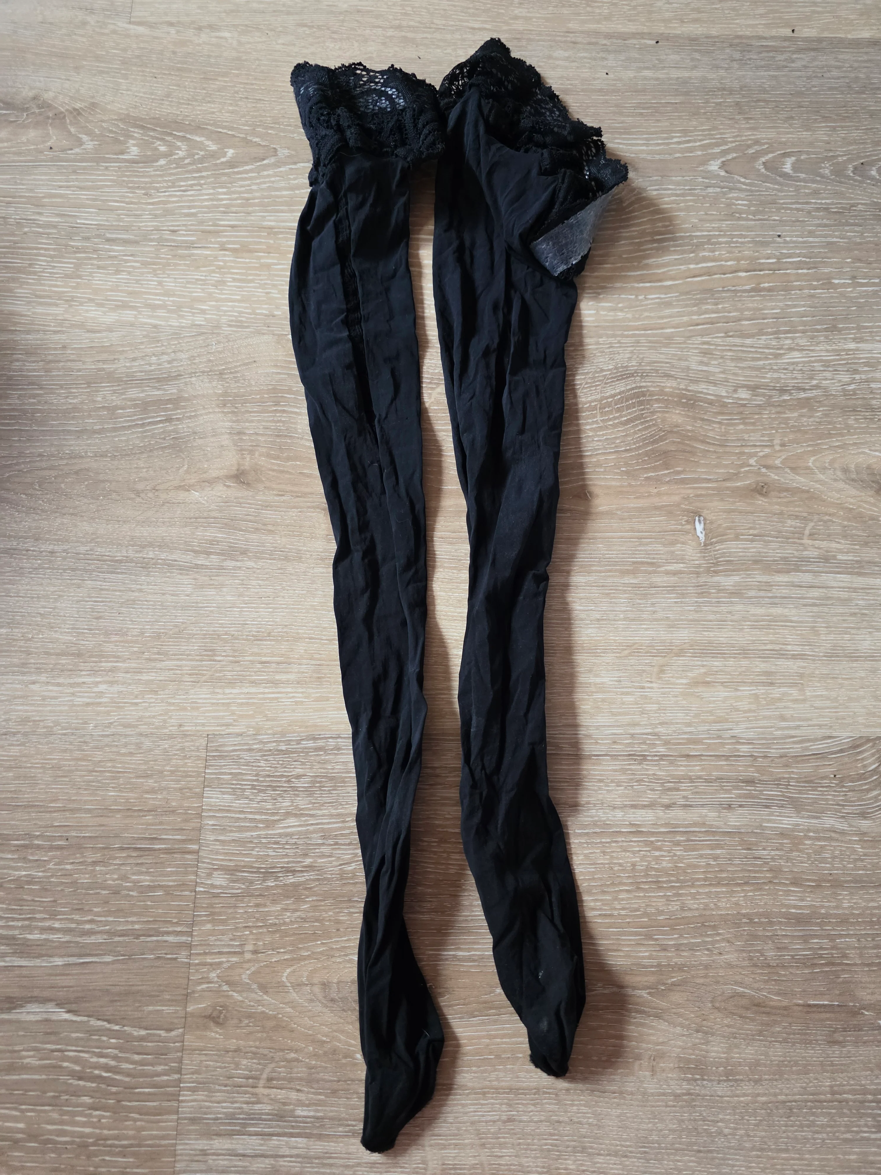 Wardrobe Clearance: Socks - Image 5